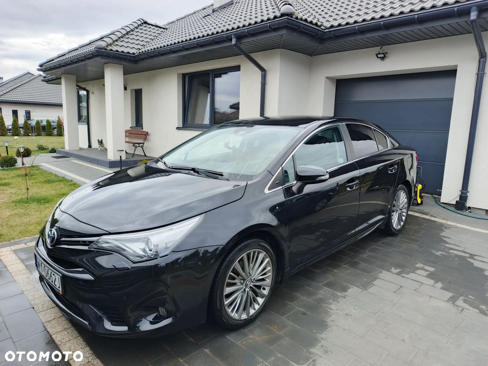 Toyota Avensis 1.8 Prestige - 1