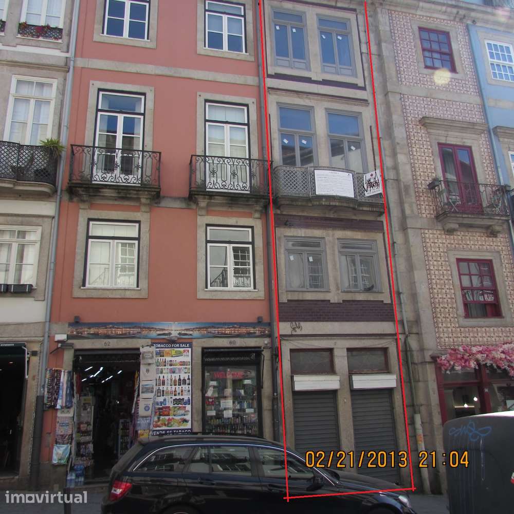Prédio com 13 frações na Ribeira - Grande imagem: 3/20