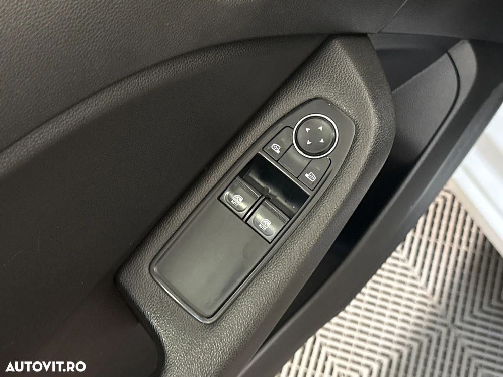 Renault Clio - 14