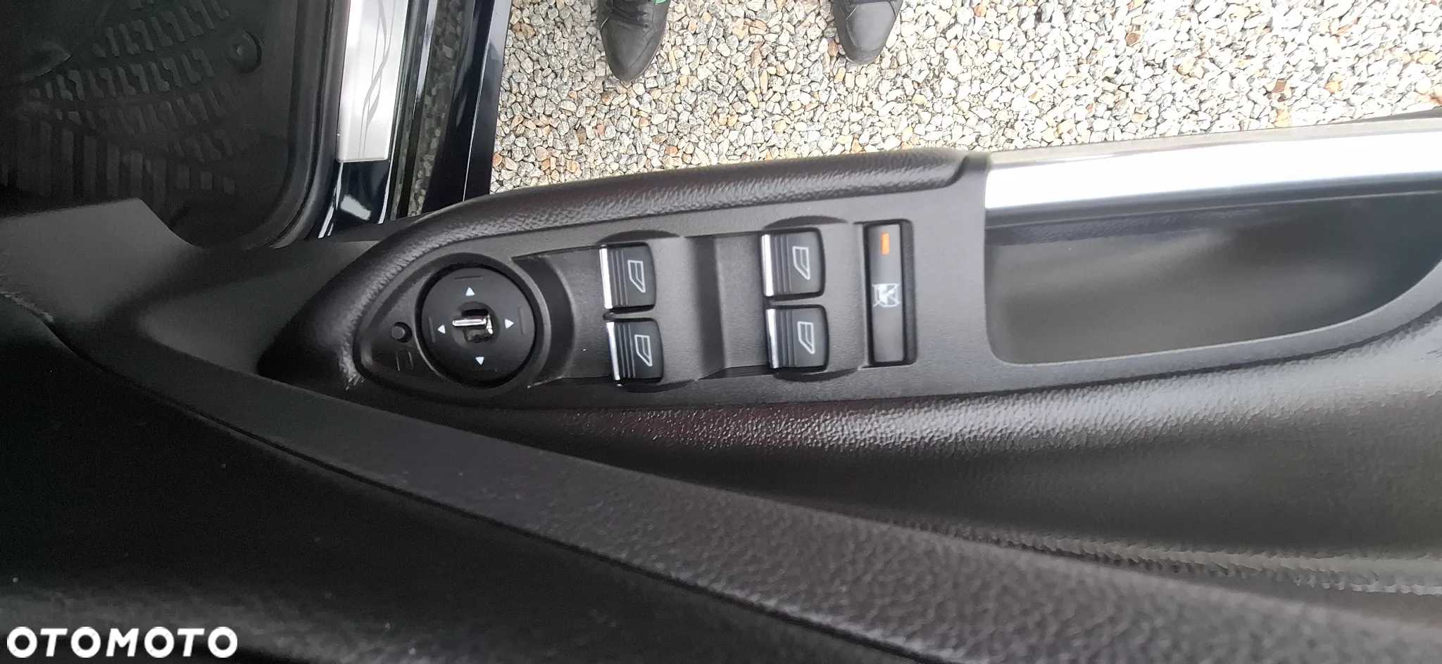 Ford Kuga 2.0 TDCi Individual - 18
