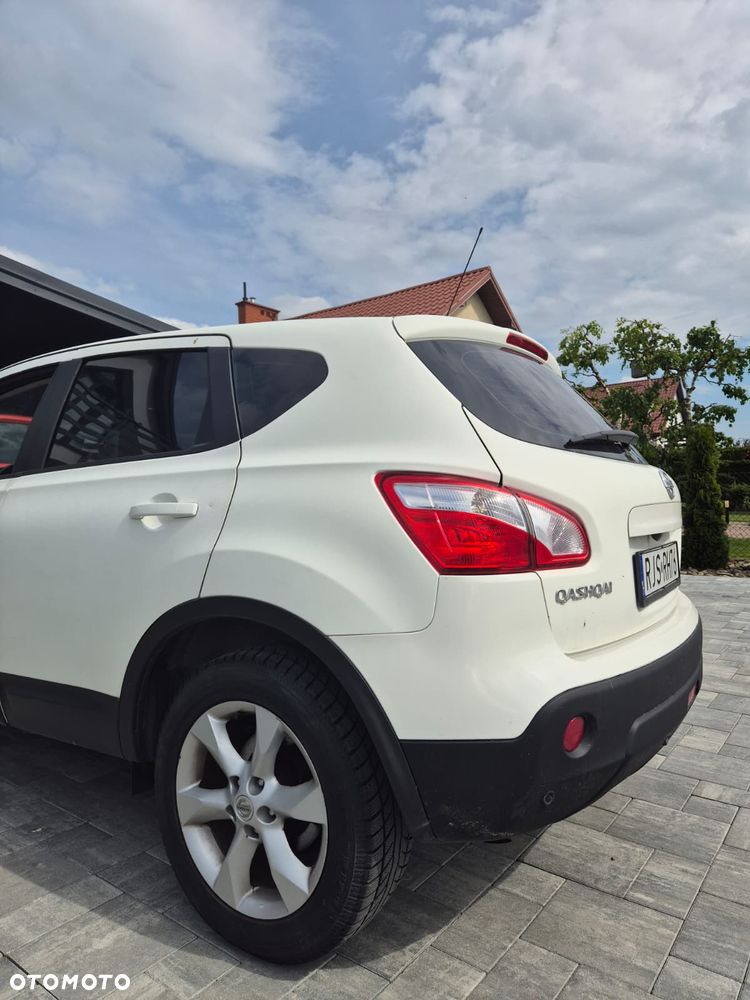 Nissan Qashqai 2.0 360 CVT - 6