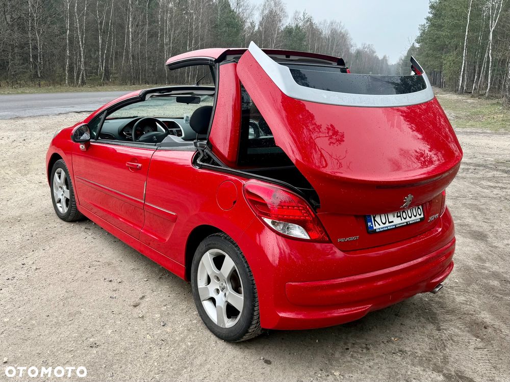 Peugeot 207 CC 1.6 HDi Premium - 16