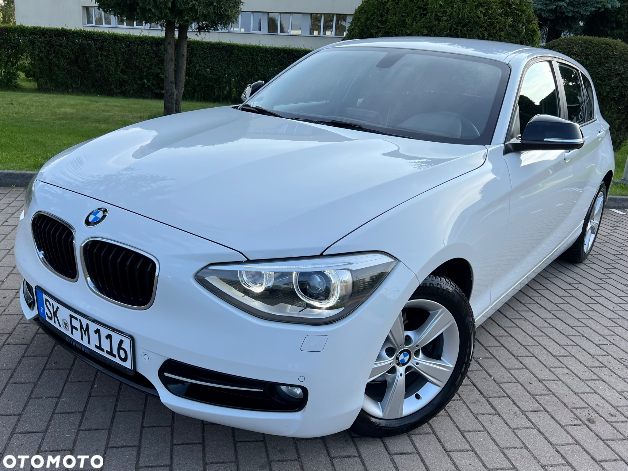 BMW Seria 1 116d Sport Line - 13