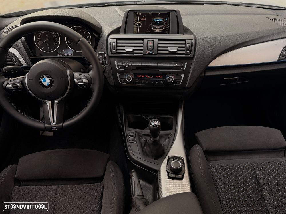 BMW 118 i Pack M - 6