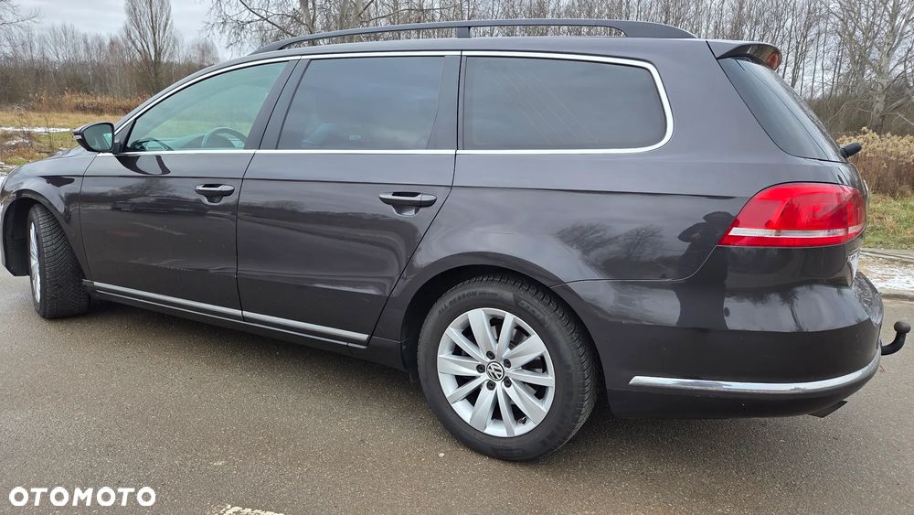 Volkswagen Passat 1.8 TSI Comfortline - 4