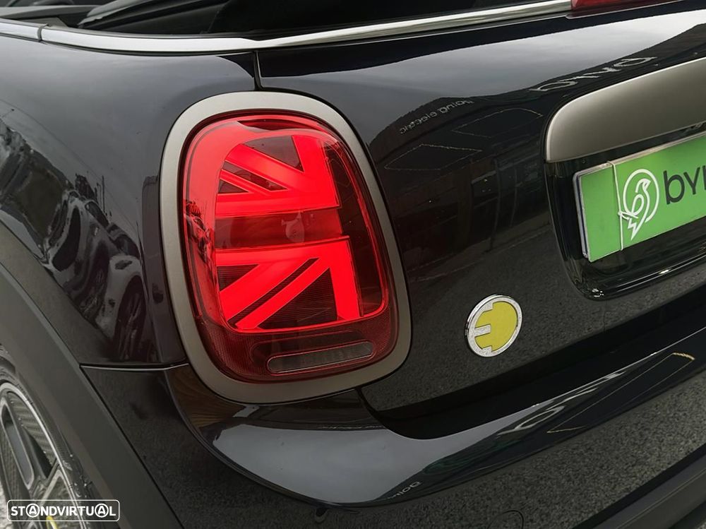 MINI Cabrio Cooper SE - 9