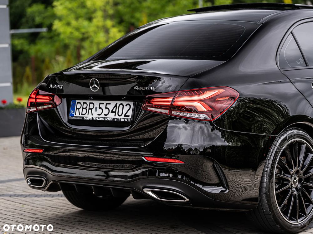 Mercedes-Benz Klasa A 220 4-Matic AMG Line 7G-DCT - 18