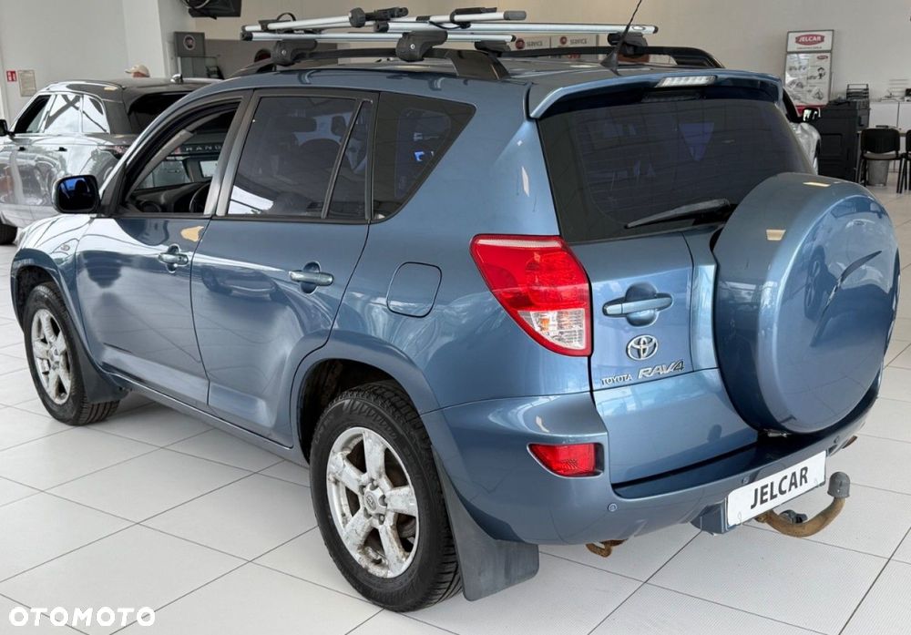 Toyota RAV4 2.2 D-4D Luna - 6