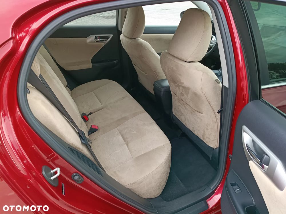 Lexus CT 200h Elegance - 11