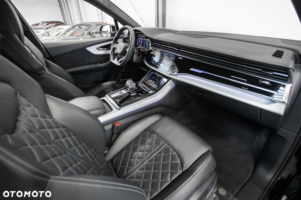 Audi SQ7 - 25
