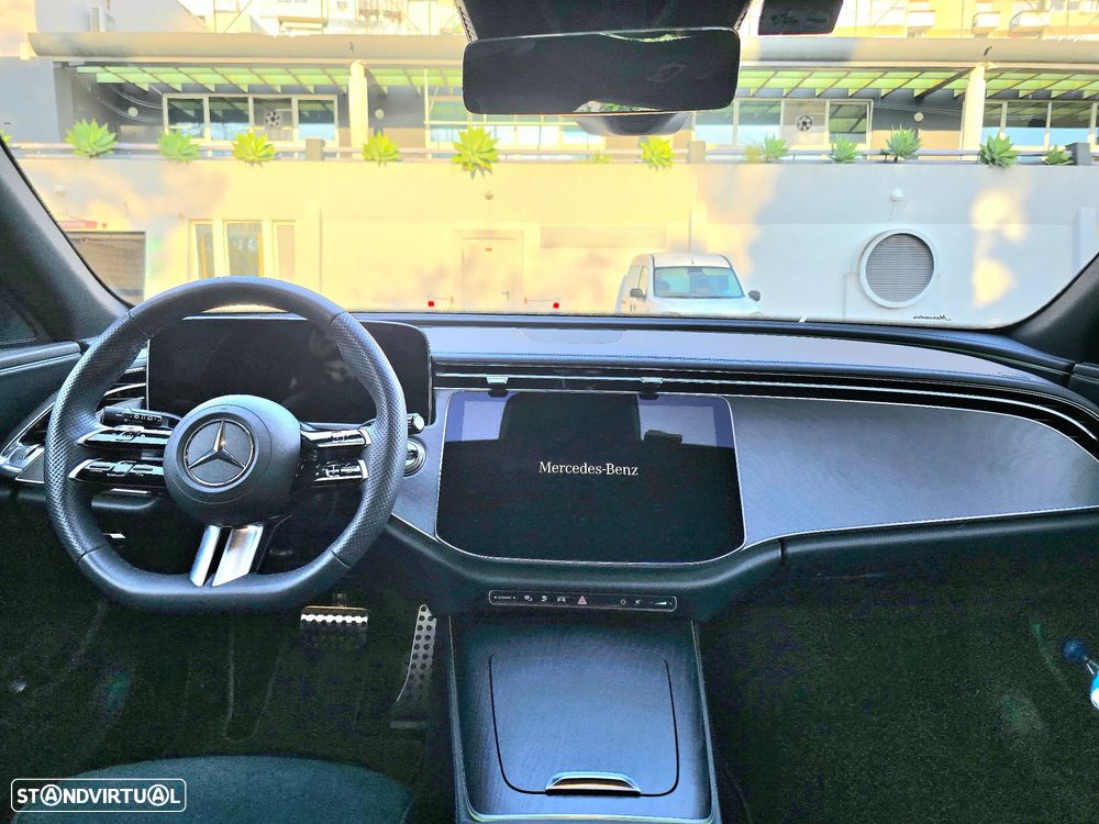 Mercedes-Benz E 300 e AMG Line - 13
