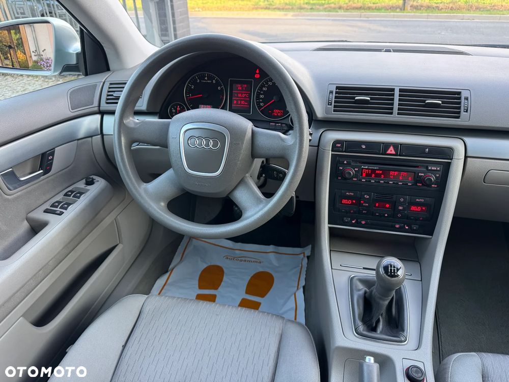Audi A4 Avant 1.6 - 15