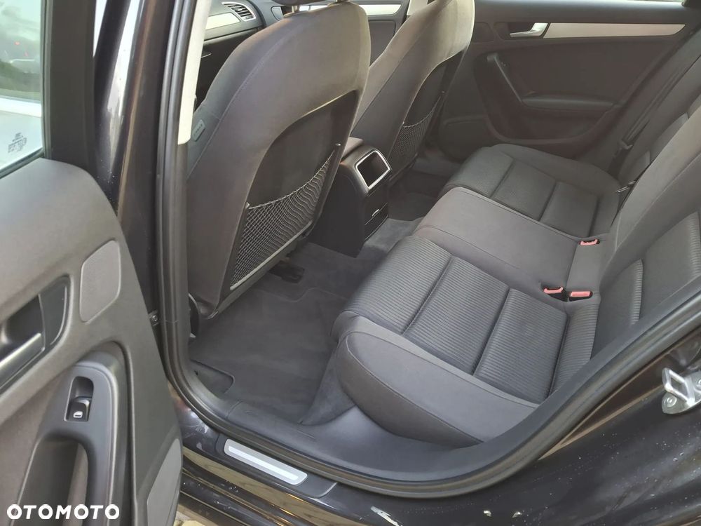 Audi A4 Limousine 1.8 TFSI Attraction - 11