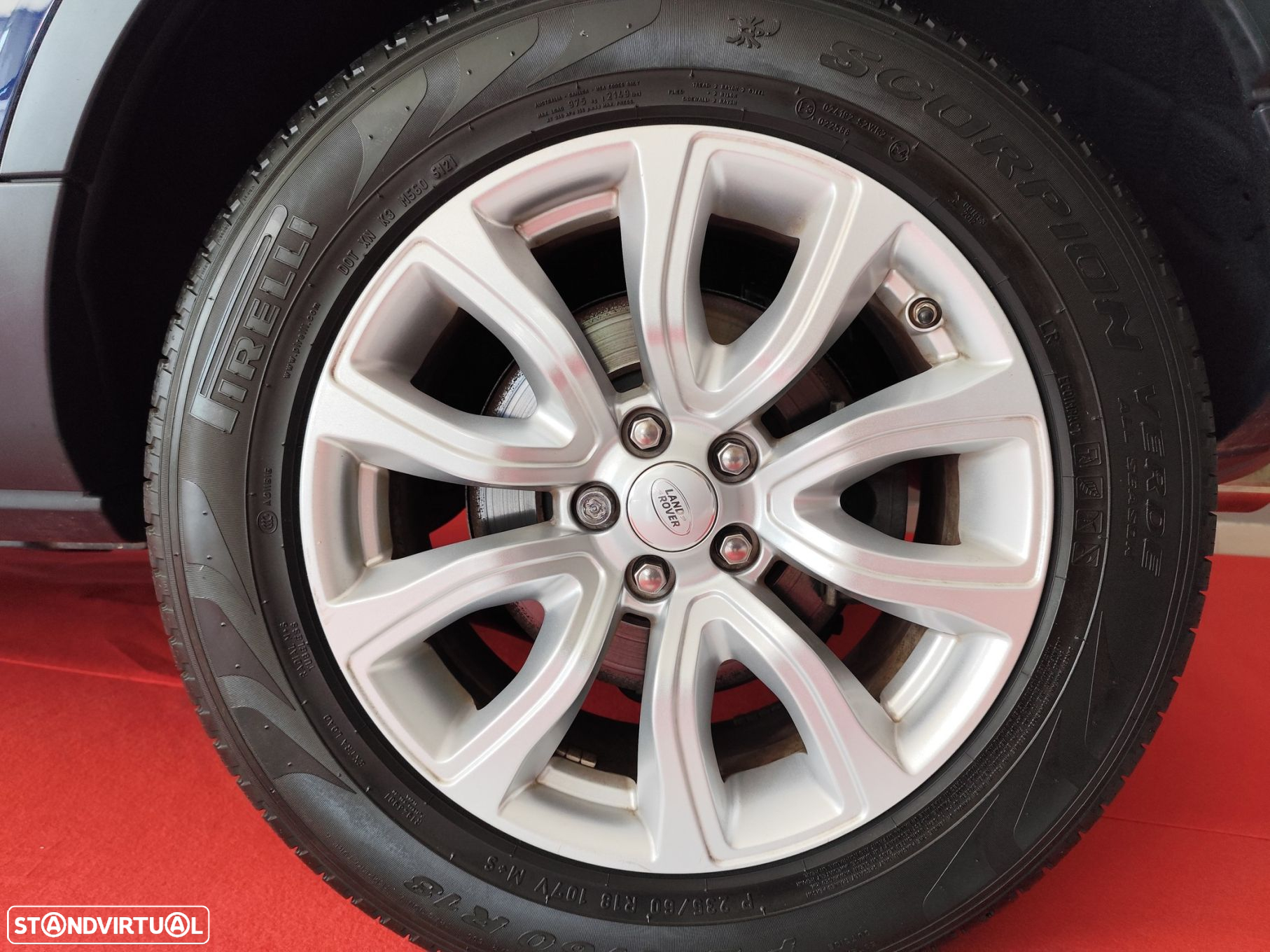 Land Rover Range Rover Evoque 2.0 TD4 SE Dynamic Auto - 8