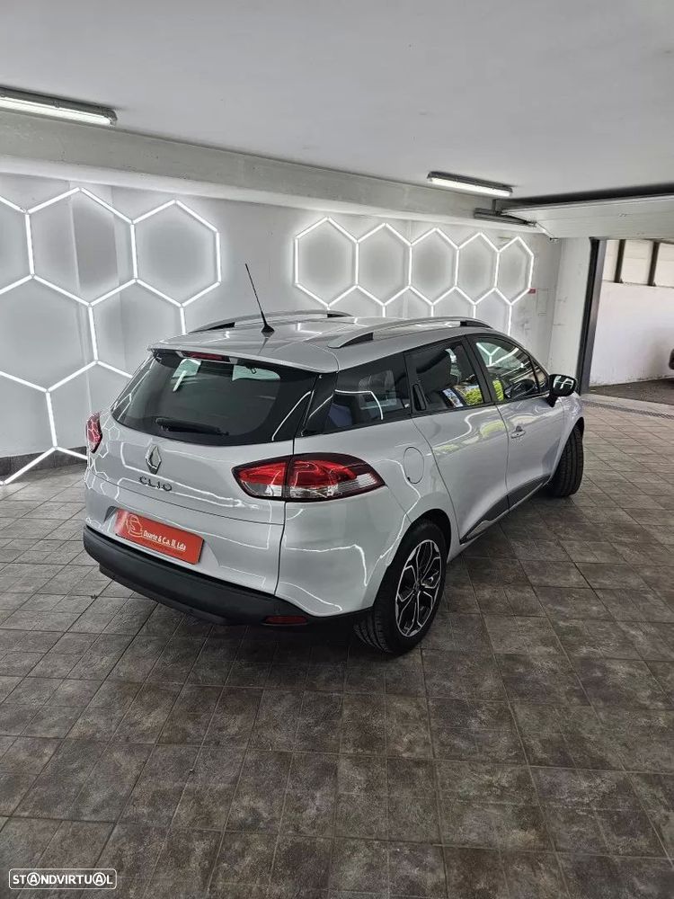 Renault Clio Sport Tourer 1.5 dCi Limited - 12