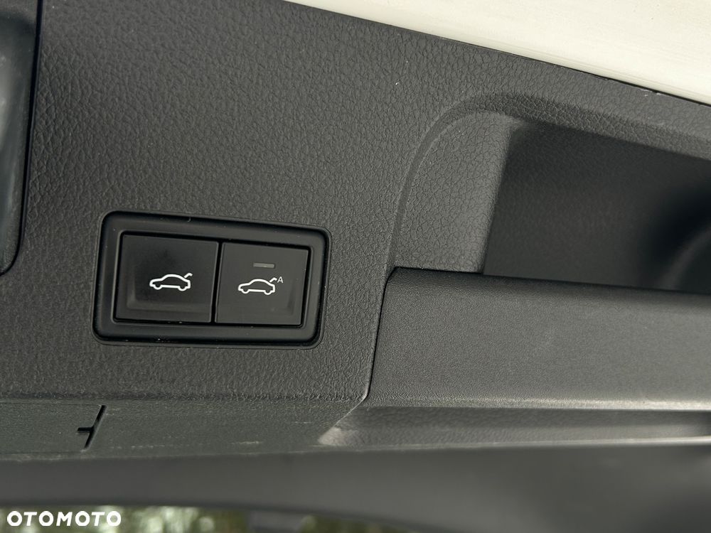 Volkswagen Arteon 2.0 TDI Bi-Turbo SCR 4Mot R-Line DSG - 40