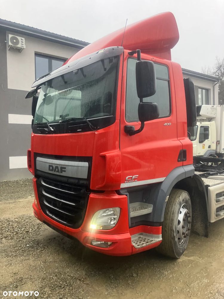 KABINA DAF CF 400 euro 6 budowlanka krótka niska - 2