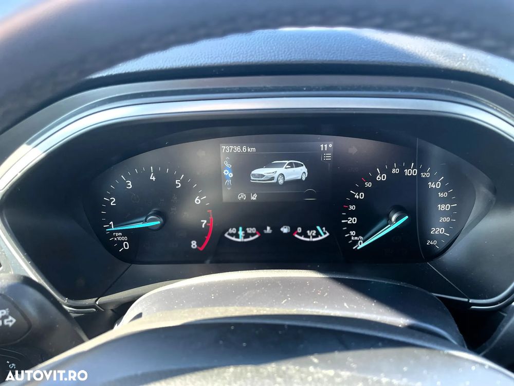Ford Focus 1.0 EcoBoost Trend - 10