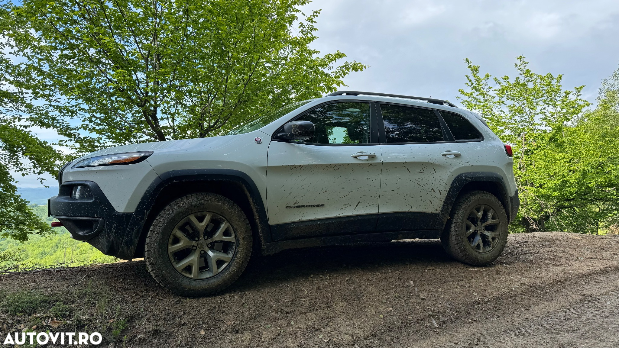 Jeep Cherokee 3.2 V6 Trailhawk - 4