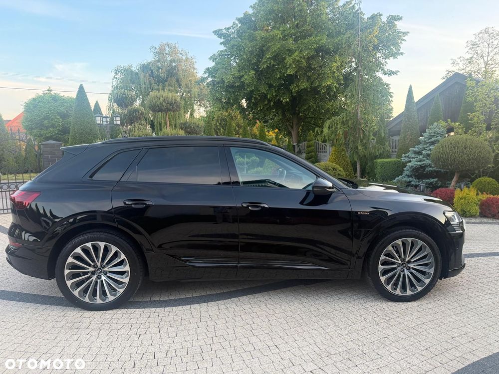 Audi e-tron 55 Quattro S Line - 10