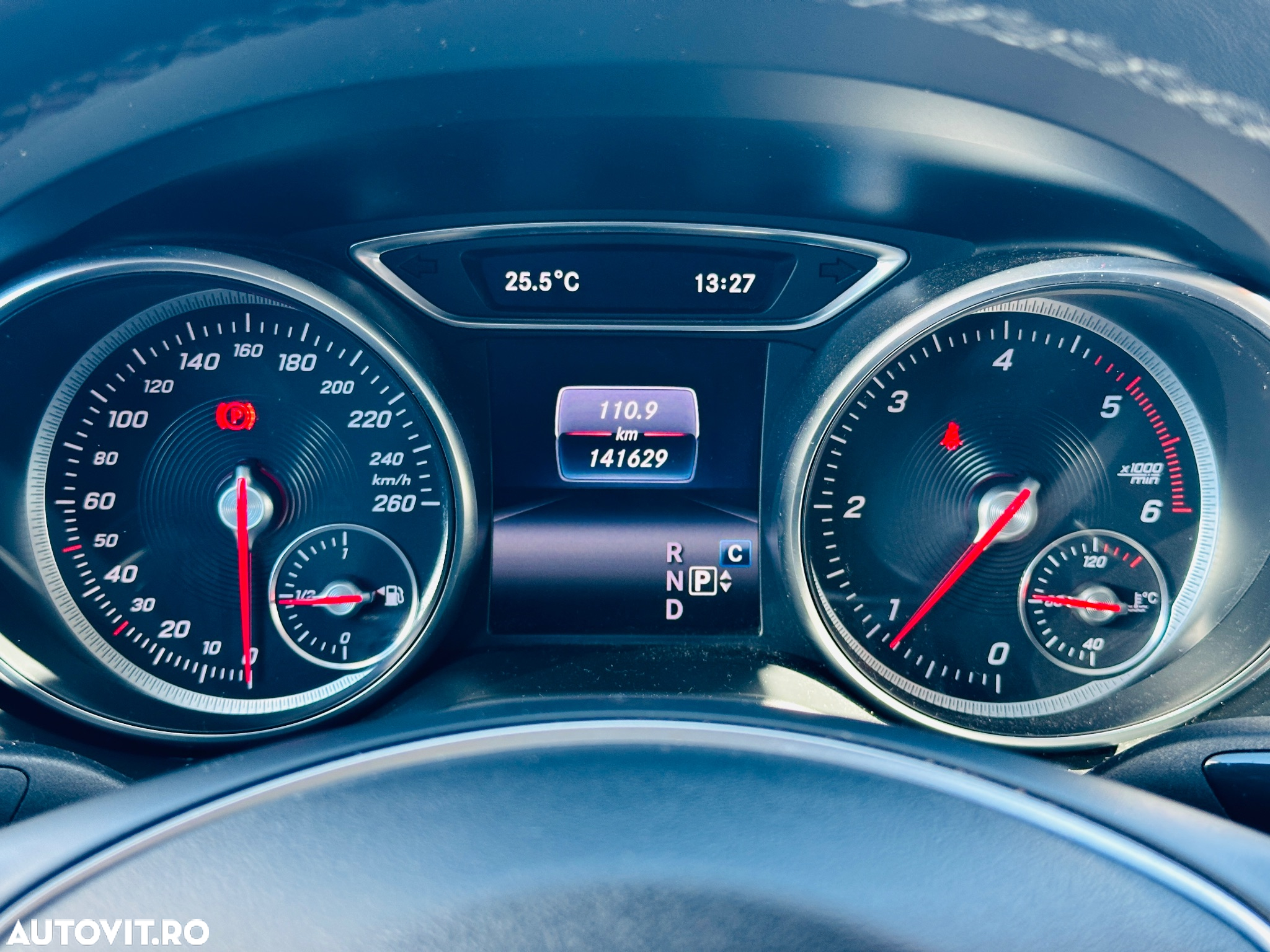 Mercedes-Benz CLA - 38