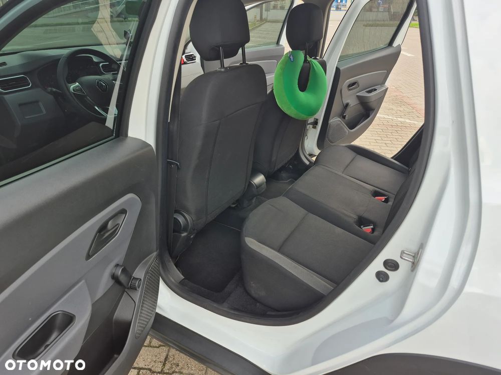 Dacia Duster SCe 115 2WD Essential - 6