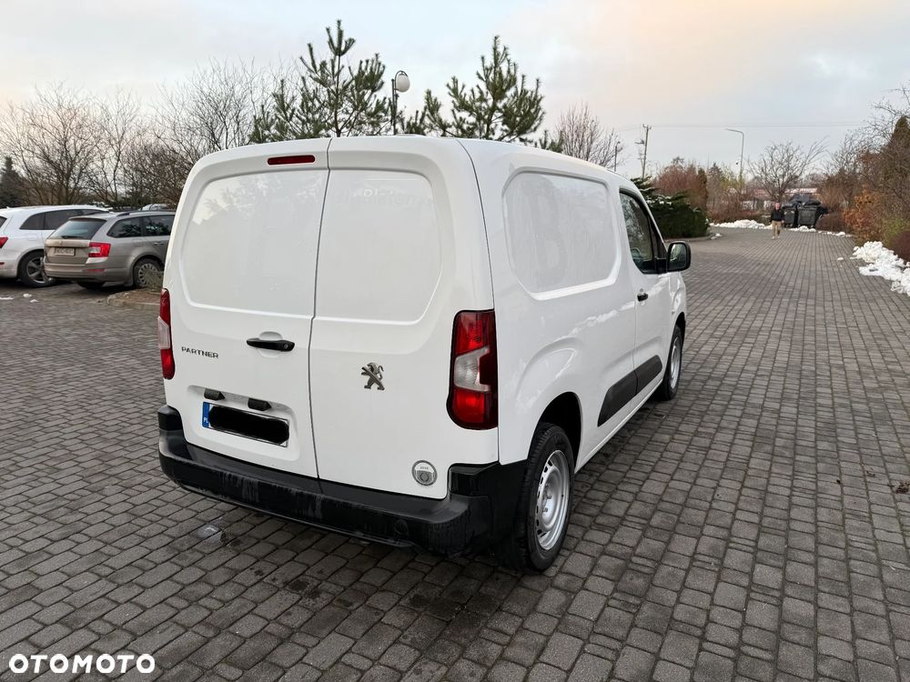 Peugeot PARTNER - 4