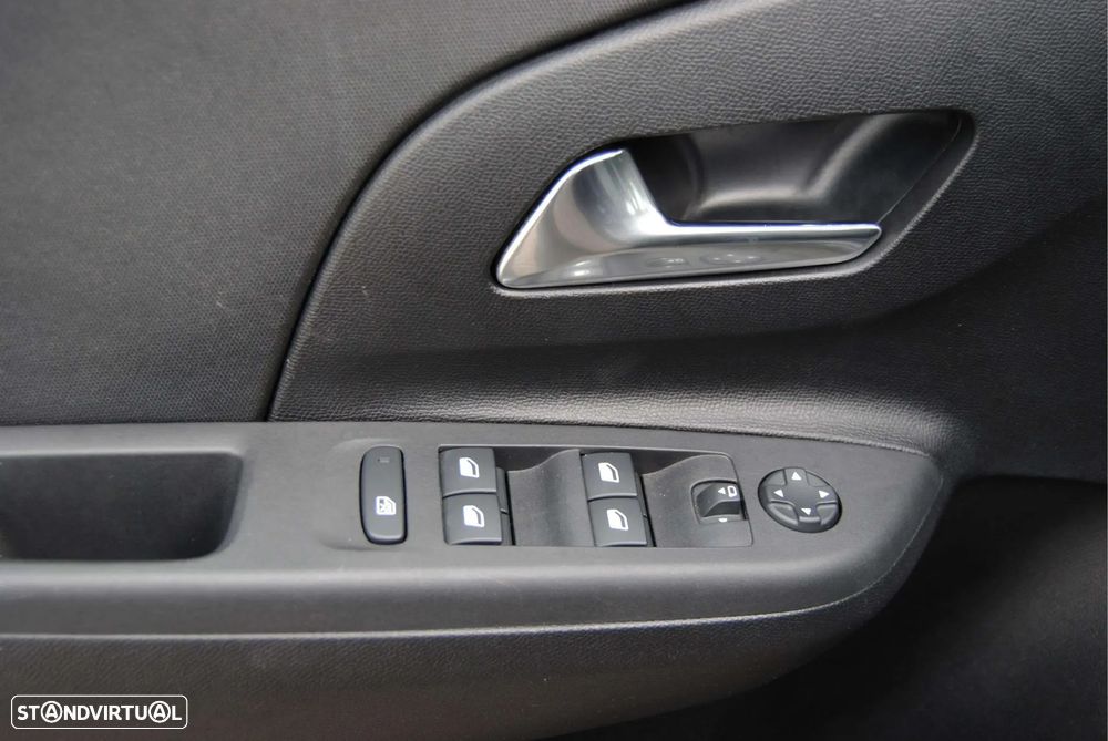 Opel Corsa 1.2 T Edition - 18