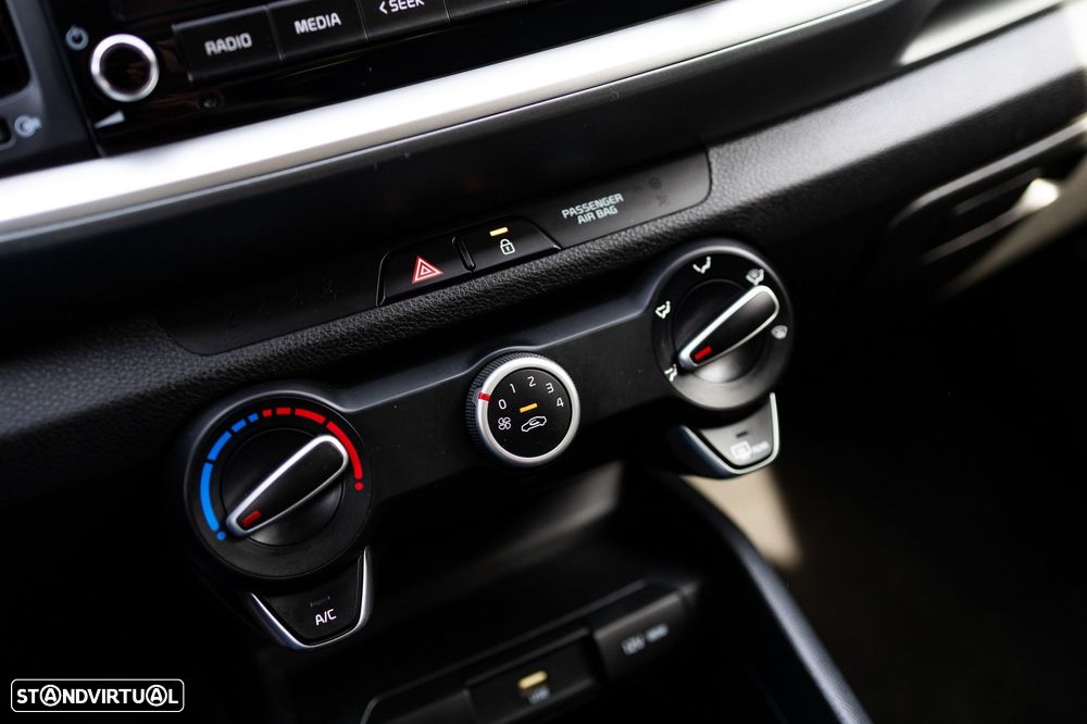 Kia Stonic 1.2 Dynamic - 21