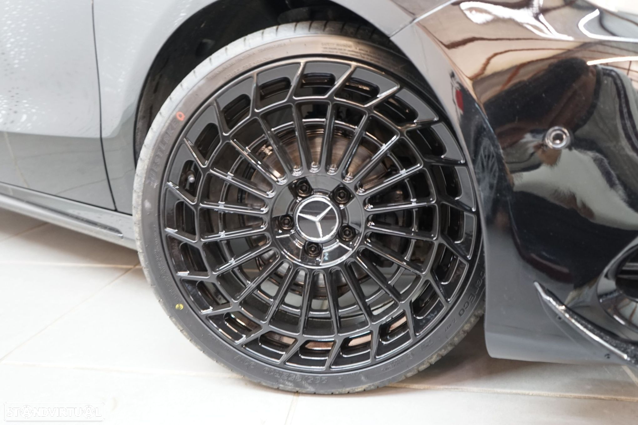 Mercedes-Benz A 180 CDI AMG Line - 12