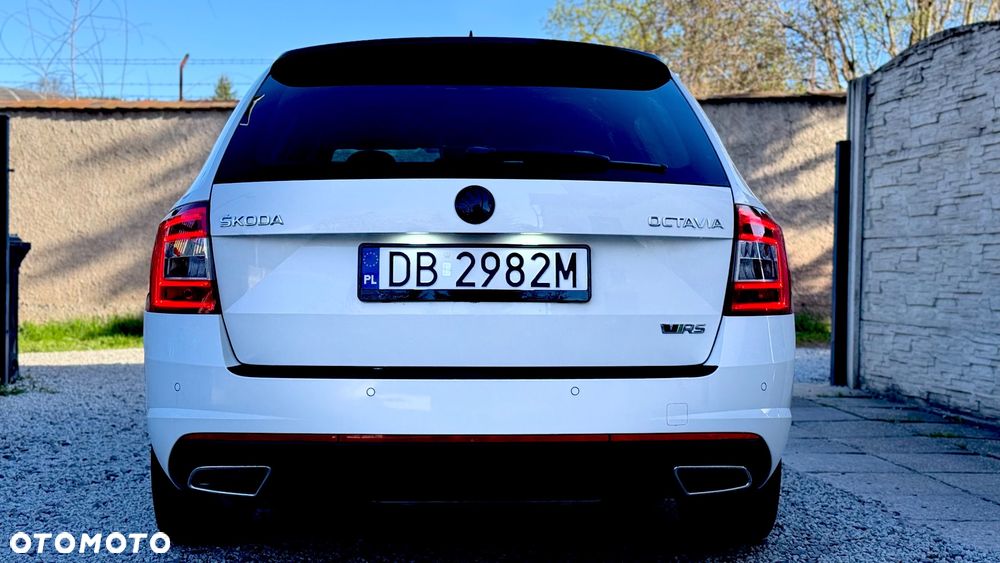 Skoda Octavia 2.0 TDI (Green tec) DSG RS - 18