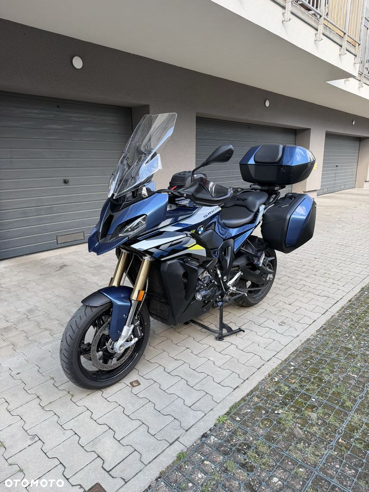 BMW XR - 3