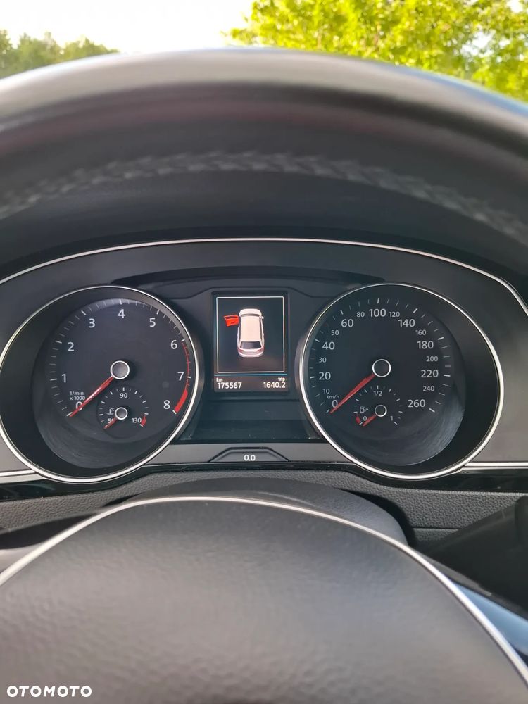 Volkswagen Passat 1.8 TSI BMT Comfortline DSG - 13