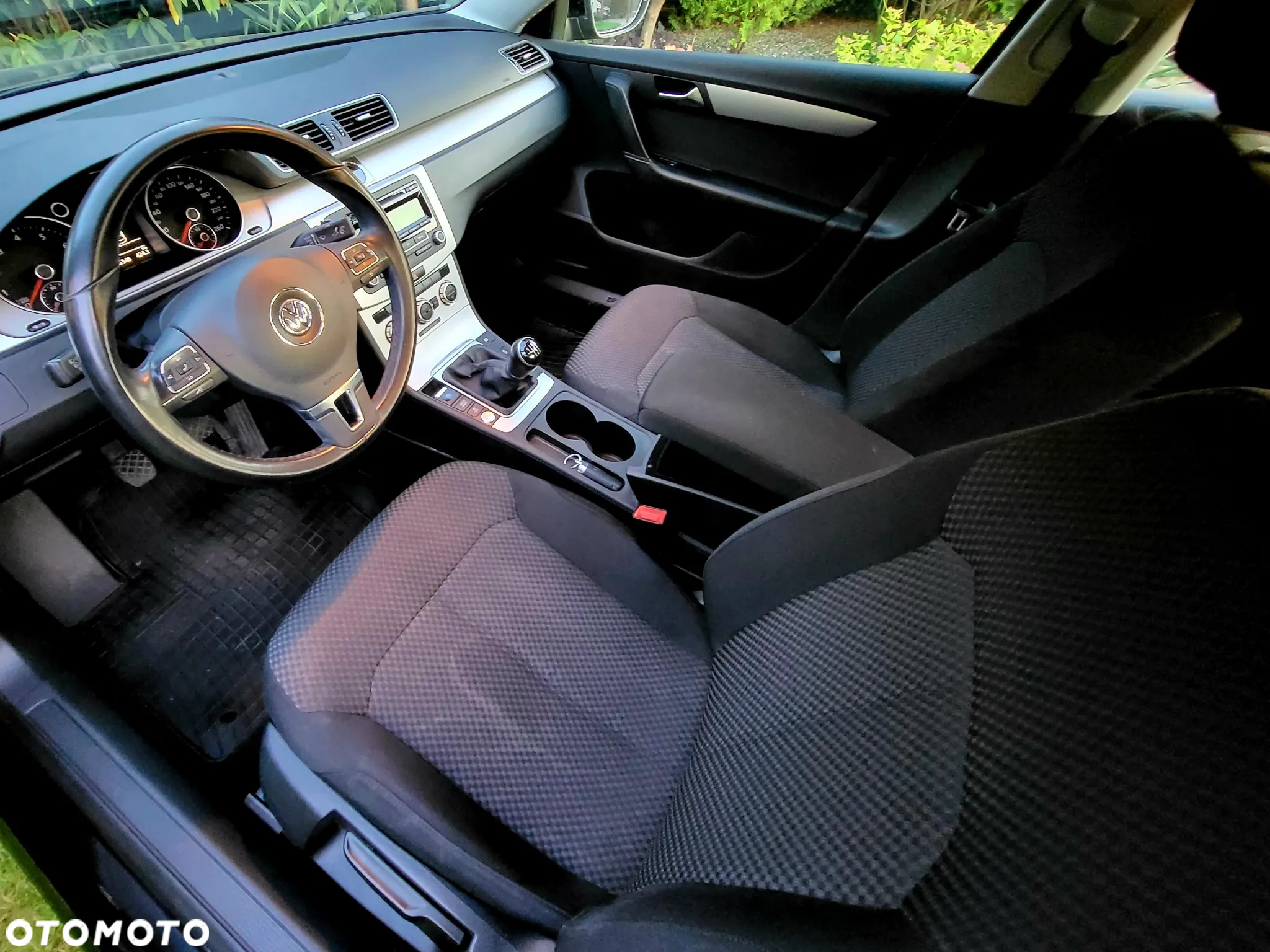 Volkswagen Passat - 7