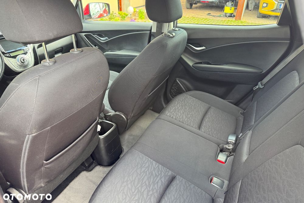 Hyundai ix20 1.6 blue YES Gold - 12