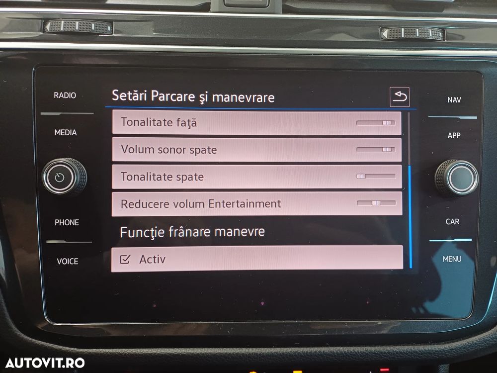 Volkswagen Tiguan 2.0 TDI SCR DSG 4Motion Life - 24