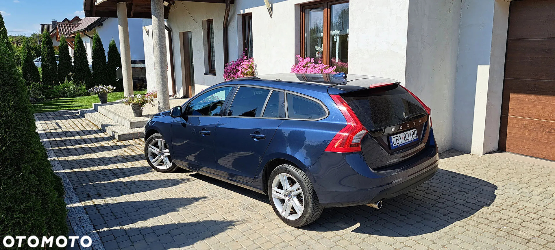 Volvo V60 D2 Momentum - 12