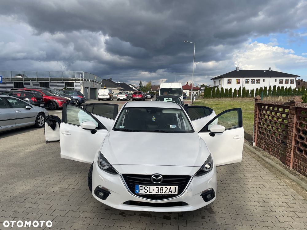 Mazda 3 2015 photo 4