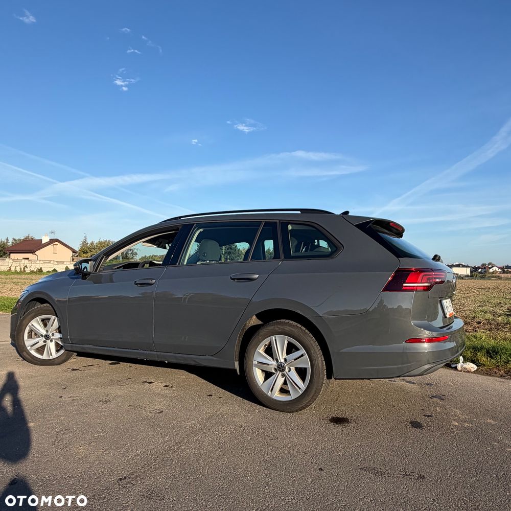Volkswagen Golf 2025 photo 5