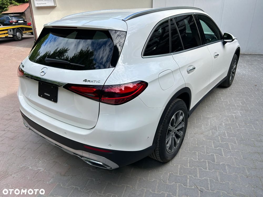 Mercedes-Benz GLC 300 4Matic 9G-TRONIC Edition Avantgarde - 6