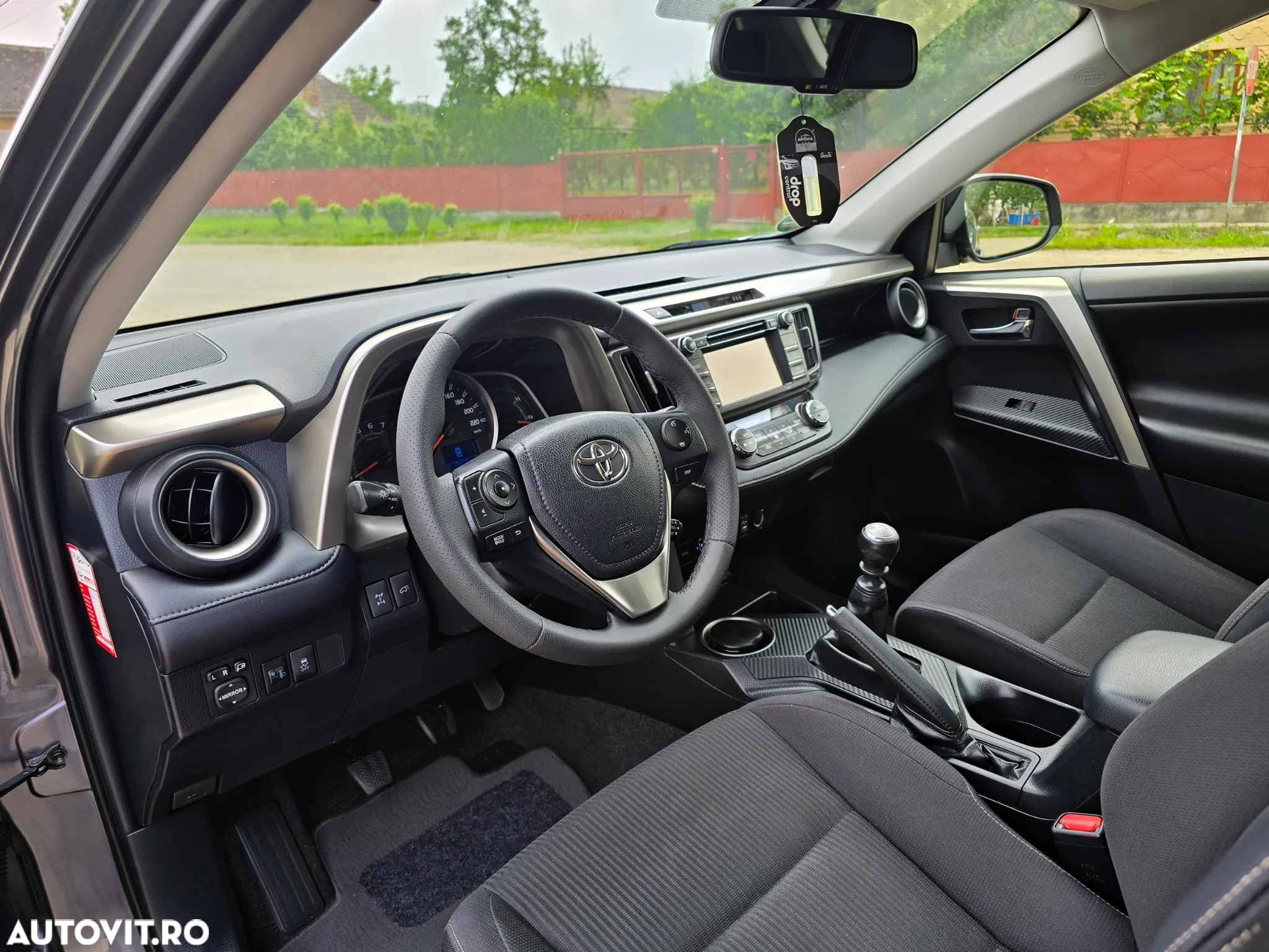 Toyota RAV4 2.2 D-4D 4x4 Edition - 16