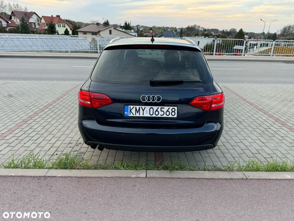 Audi A4 Avant 2.0 TDI DPF Ambition - 6