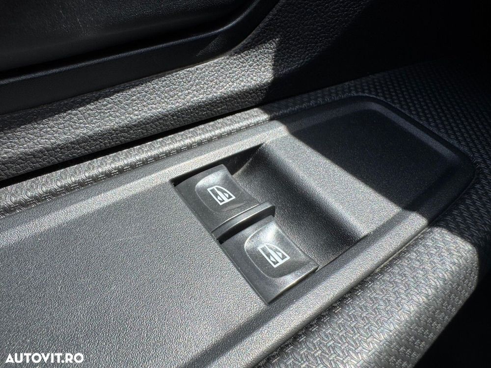 Dacia Jogger 5 locuri TCe 110 Essential - 16