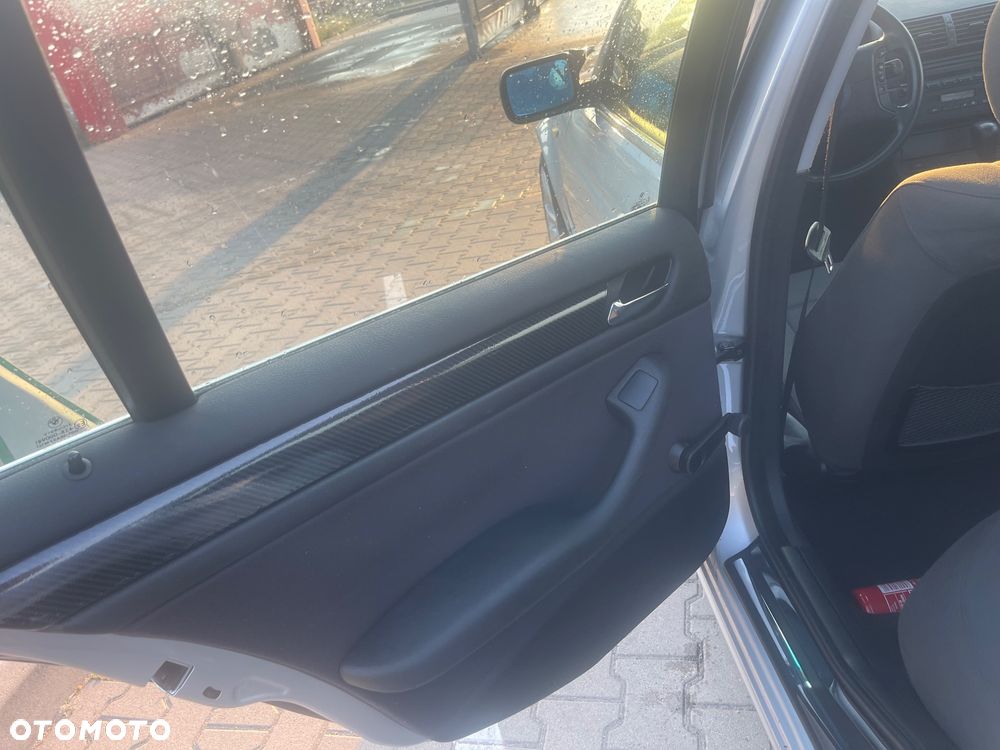 BMW Seria 3 - 12