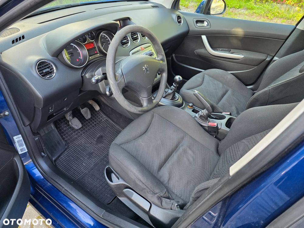 Peugeot 308 1.6 HDi Premium - 16