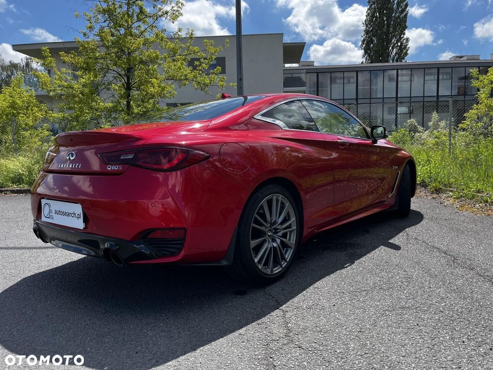 Infiniti Q60 - 5