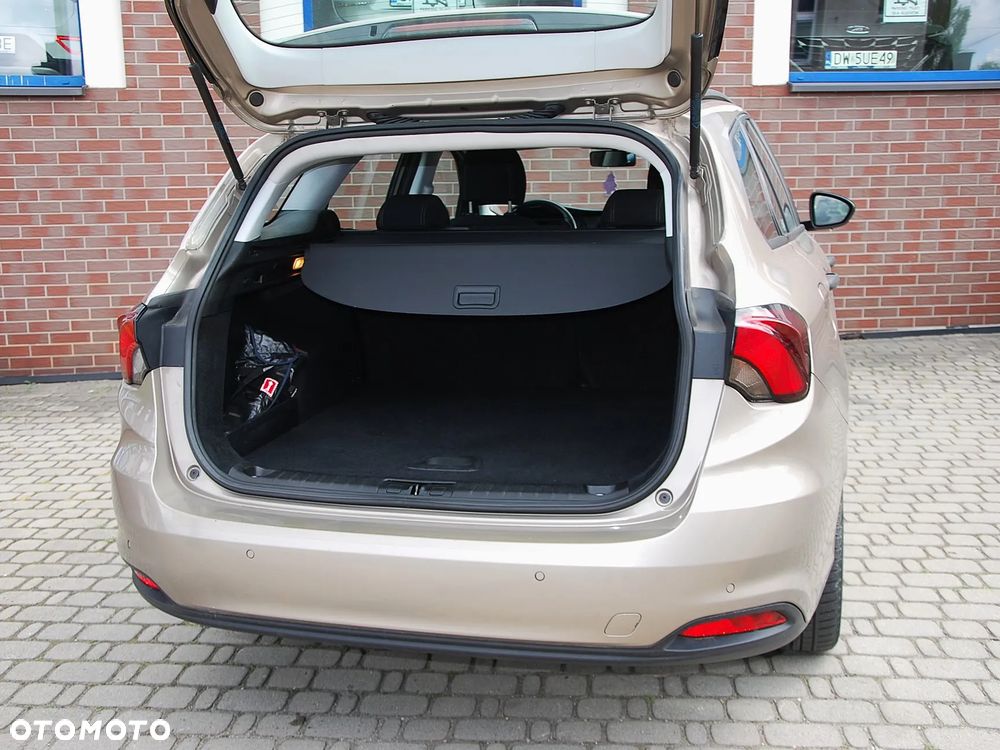 Fiat Tipo - 25