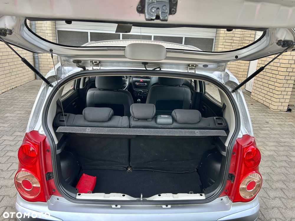 Kia Picanto - 8