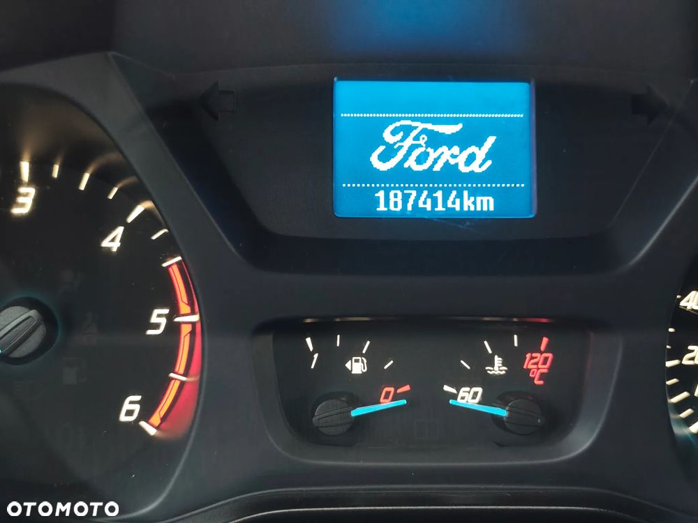 Ford Transit - 23