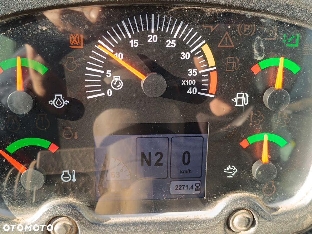 Caterpillar TH357D - 7